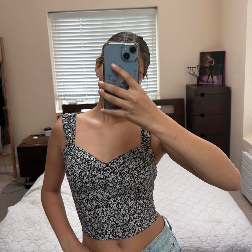 Black and White Floral Crop Top